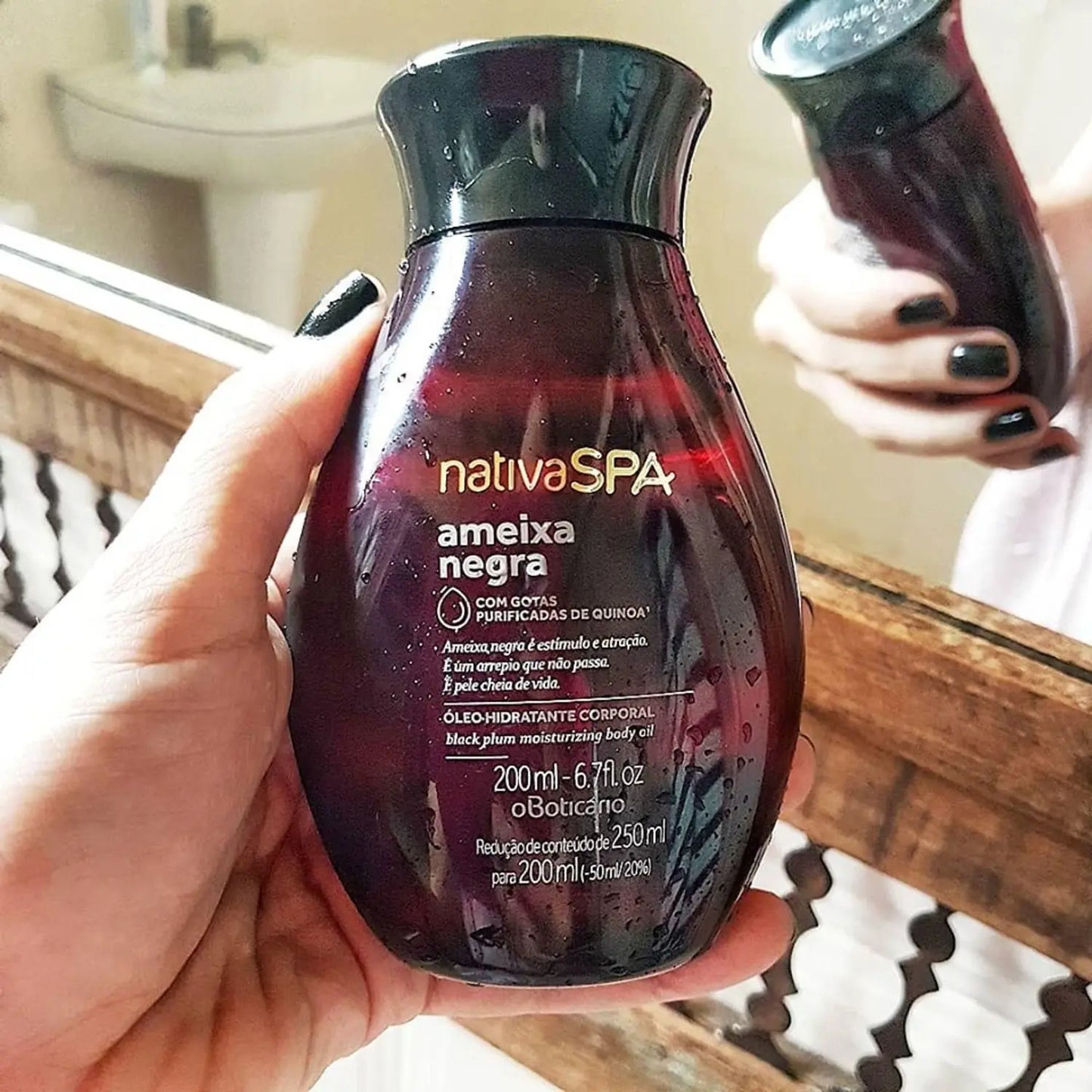 Huile Hydratante Corporelle Prune Noire – Nativa SPA | O Boticário (200 ml)