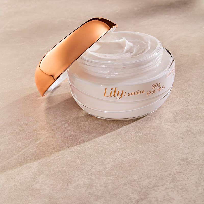Crème satinée hydratante pour le corps Lily Lumière- Lily | O Boticário (250g)