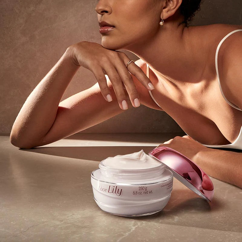Crème satinée hydratante pour le corps Love Lily - Lily | O Boticário (250g)